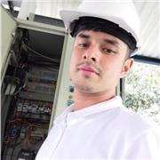 Ingeniero con capacidades de brindar docensia